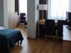 W każdym pokoju jest lodówka, czajnik elektryczny, TV, dostęp do Wi-Fi