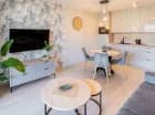 Apartament standard ma wielofunkcyjny pokój dzienny