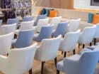 W obiekcie znajdują się sale konferencyjne