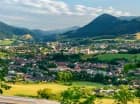 Ružomberok to malownicze miasto otoczone pasmami górskimi