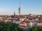 Panorama dzielnicy Žižkov, w której mieści się hotel