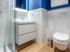 Każdy apartament posiada nowocześnie wyposażoną łazienkę