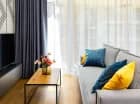 Zamieszkasz tu w wygodnym i klimatyzowanym apartamencie z pokojem dziennym