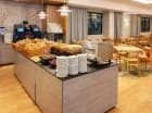 W restauracjach bufetowych podawane jest śniadanie i obiadokolacja