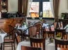 W hotelu mieszczą się dwa drink bary - jeden znajduje się w głównej restauracji