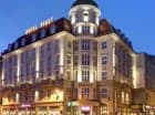 Hotel Piast** położony jest we Wrocławiu