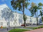 Hotel położony jest w centrum Góry Kalwarii