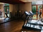 Resort oferuje nowoczesną salę fitness z siłownią