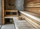 Znajduje się tu kilka saun, także sauna dostępna dla dzieci