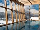 Ekskluzywna strefa wellness na ostatnim piętrze oferuje m.in. basen z widokiem