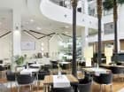 Hotel szczyci się restauracją, która stanowi dobre miejsce spotkań