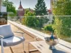 W niektórych pokojach znajduje się przestronny balkon