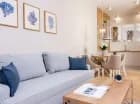 Każdy apartament ma salon z aneksem kuchennym