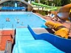 Latem aquapark oferuje zewn. strefę basenową ze zjeżdżalniami (400 m od resortu)
