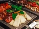 W bufecie znajdziemy także dalmatyńskie przysmaki