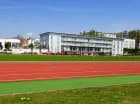 Hotel sąsiaduje z kompleksem sportowym Sokoła Ostróda