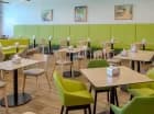 Wnętrza hotelowej restauracji