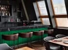 Hotel oferuje przestronny salonik i bar z zachwycającym widokiem na Budapeszt