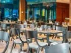 W hotelowej restauracji podawane są pyszne śniadania i obiadokolacje