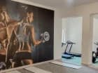 Do dyspozycji gości jest siłownia i salka fitness