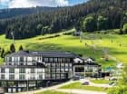 Czarna Góra to całoroczny resort, w którym można uprawiać górskie aktywności