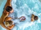 W strefie wellness jest także jacuzzi