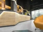 W hotelu mieści się całodobowy drink bar
