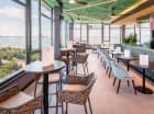 Skyrose Bar jest położony na dachu hotelu