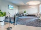 Wnętrza hotelu są jasne i przestronne