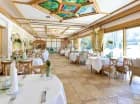 Restauracja Ogrodowa pozwala delektować się pysznymi daniami z widokiem zieleni