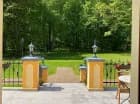 Hotelowy ogród-park zaprasza do relaksu na świeżym powietrzu
