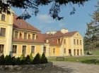 Odrestaurowany pałac w Rymaniu wzniesiono w XVII w.