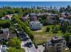 Trzygwiazdkowy hotel Willa Lubicz jest położony w willowej części Gdyni