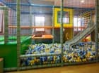 W hotelu przygotowano również dużą salę zabaw