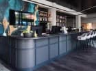 Na gości czeka także nowoczesny drink bar z kawiarnią