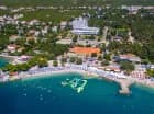 Plaża jest tu dobrze zagospodarowana