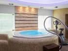 Dla gości dostępne jest również jacuzzi