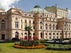 Amber Design Residence w sąsiedztwie Teatru im. Słowackiego w Krakowie