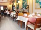 Restauracja serwuje tradycyjne polskie potrawy i kuchnię międzynarodową