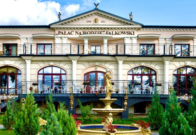 Pałac na Wodzie Falkowski