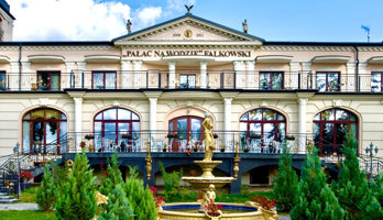 Pałac na Wodzie Falkowski